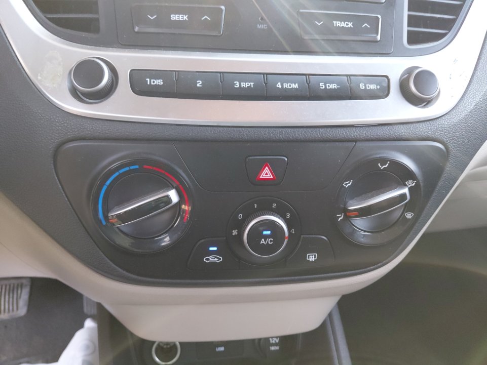 هيونداي أكسنت SMART 2021 image