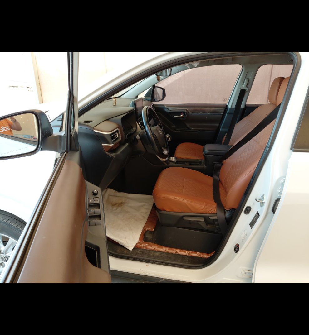 Toyota Innova GL 2024 image