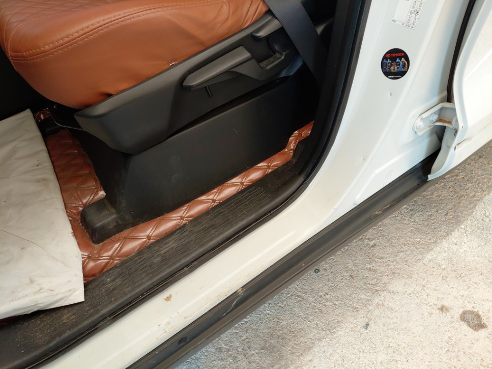 Toyota Innova GL 2024 image