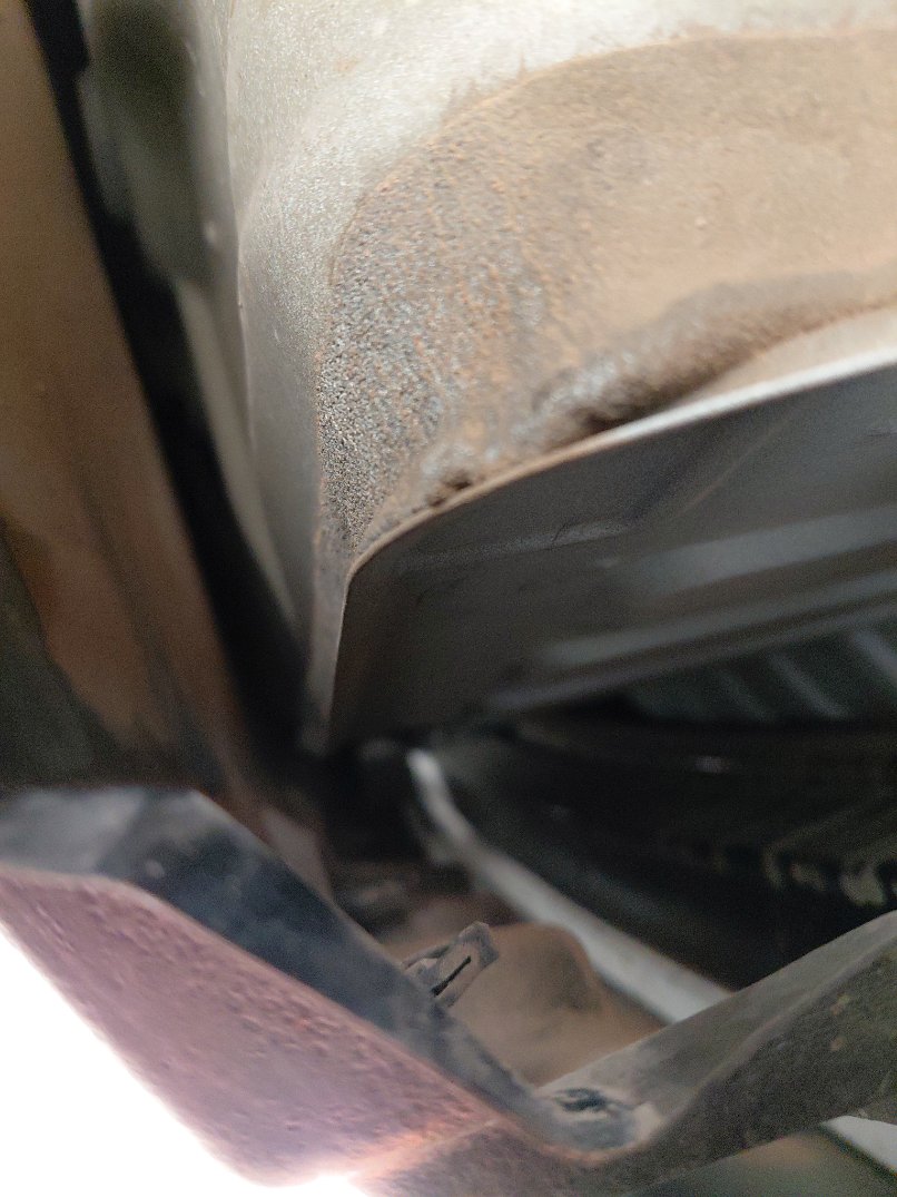 Toyota Camry LE HEV 2020 image