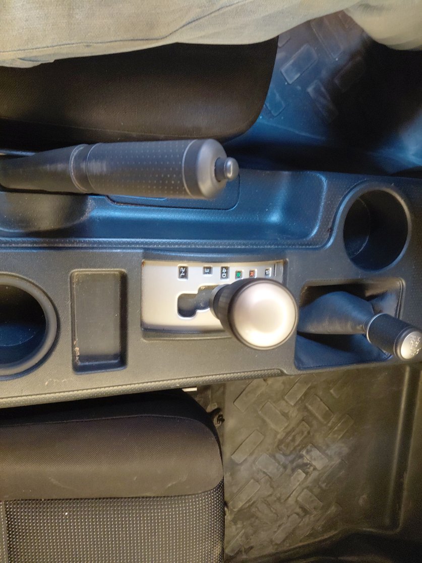 Toyota FJ Cruiser FJ2 رياضيه 2022 image