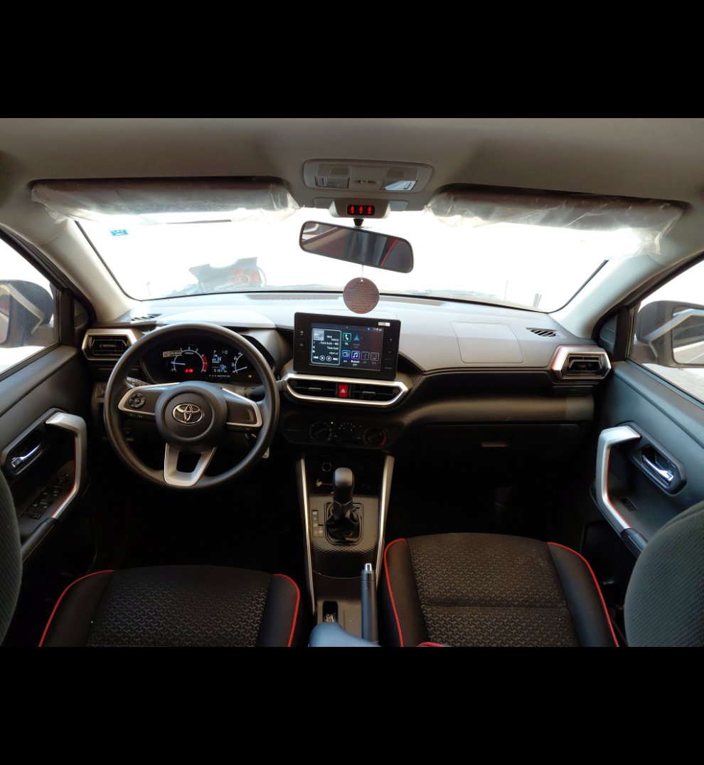 Toyota RAIZE XLE 2024 image