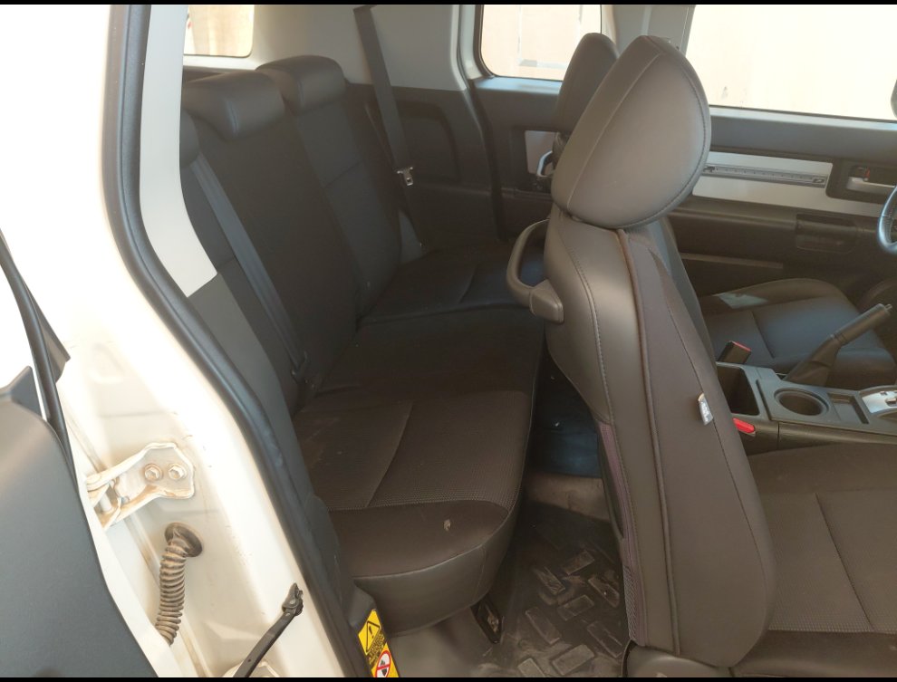 Toyota FJ Cruiser FJ2 رياضيه 2022 image