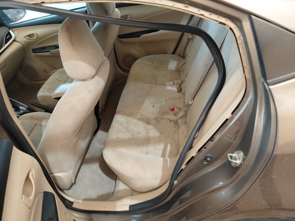 Toyota Yaris Y PLUS  2020 image