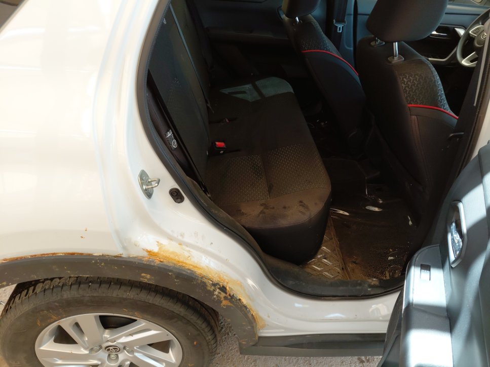 Toyota RAIZE XLE 2024 image