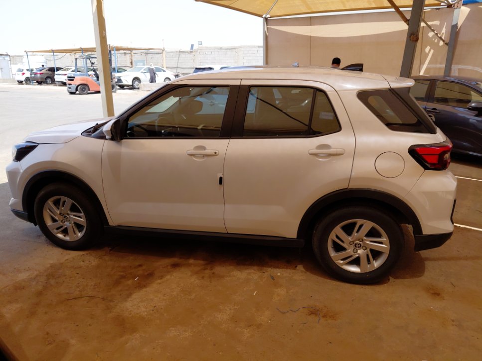 Toyota RAIZE XLE 2024 image