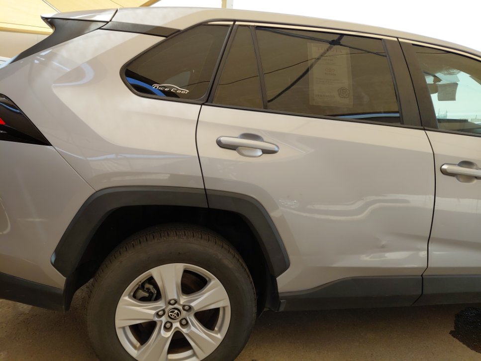 Toyota RAV4 LE 4X4 SPORTS UTILITY 2021 image