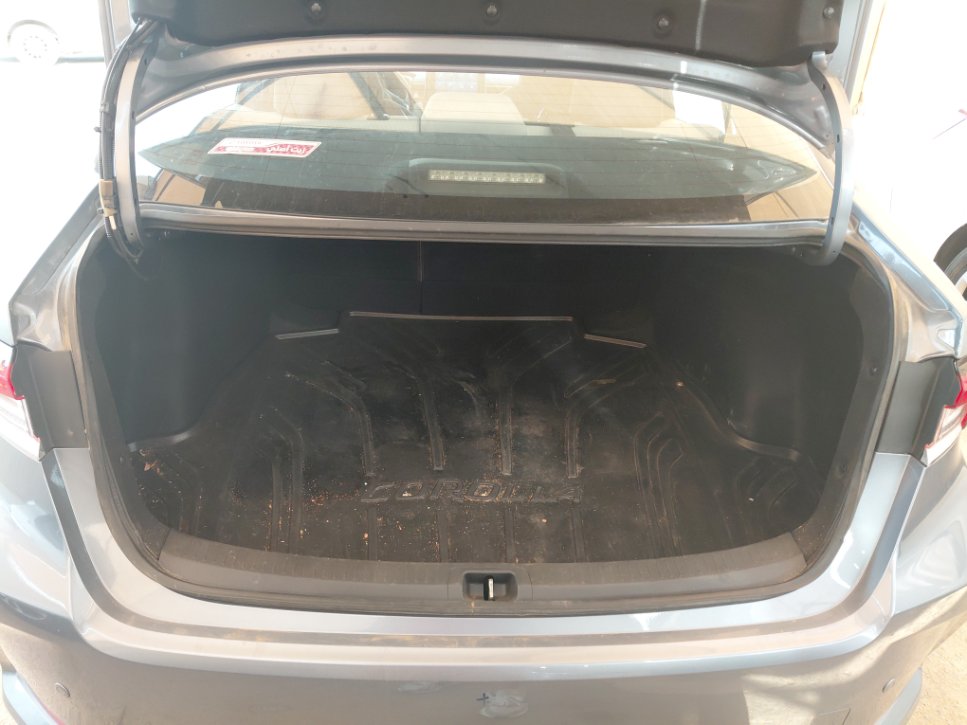 Toyota Corolla GLI M/R 2022 image