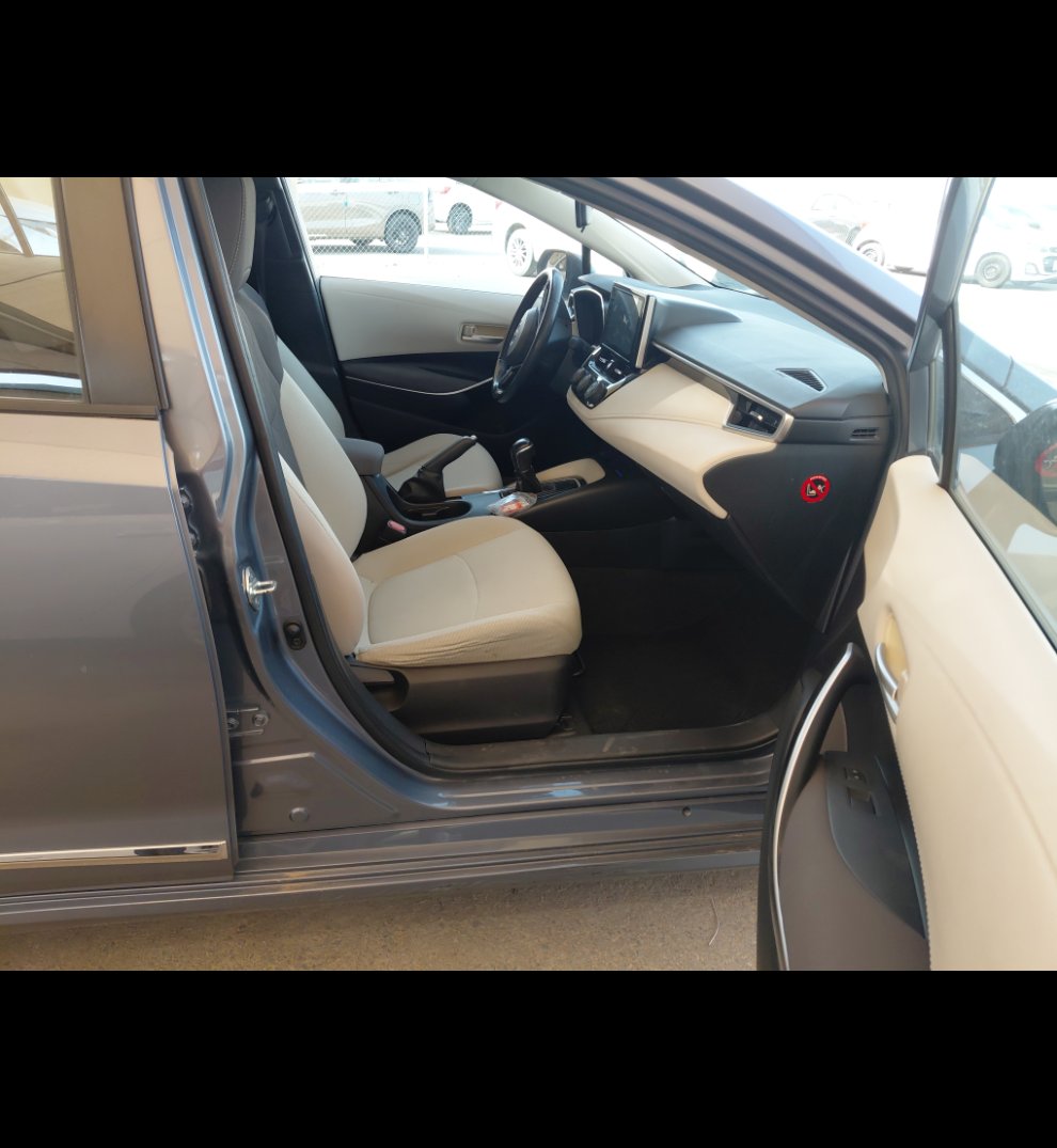 Toyota Corolla GLI M/R 2022 image