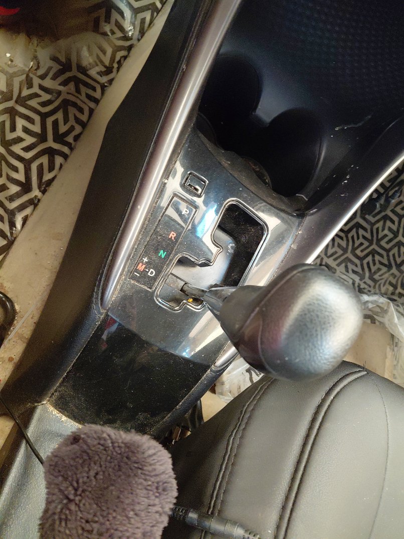 Toyota Yaris SD Y FLT 2022 image