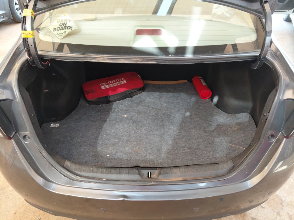 Toyota Yaris SD Y FLT 2022 image