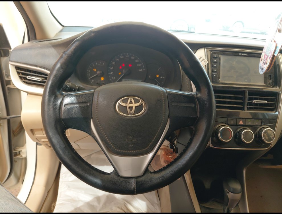 Toyota Yaris SD Y 2020 image