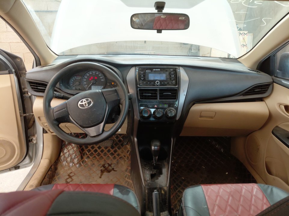 Toyota Yaris SD Y FLT 2022 image