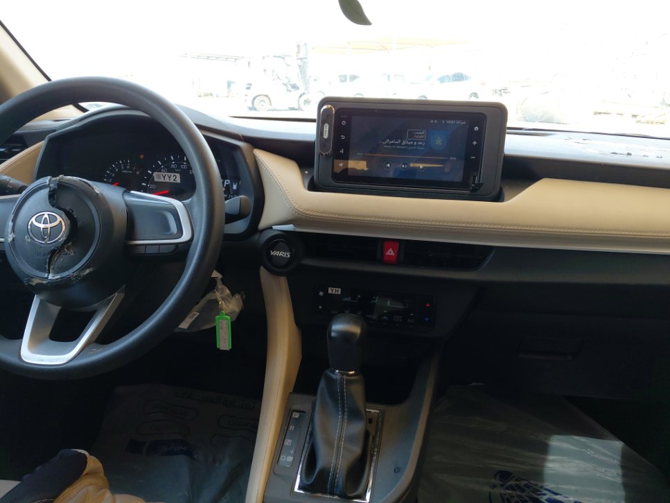 Toyota Yaris SD Y 2024 image