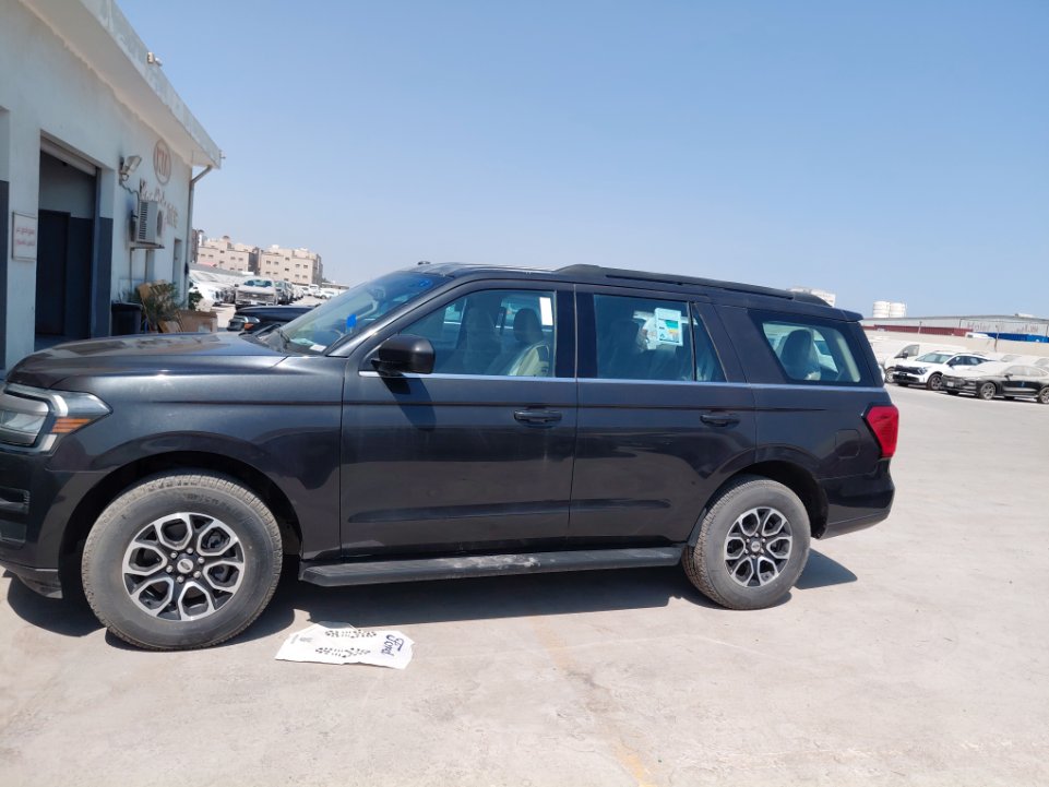 Ford Expedition Eco.XLT 4X2 2023 image