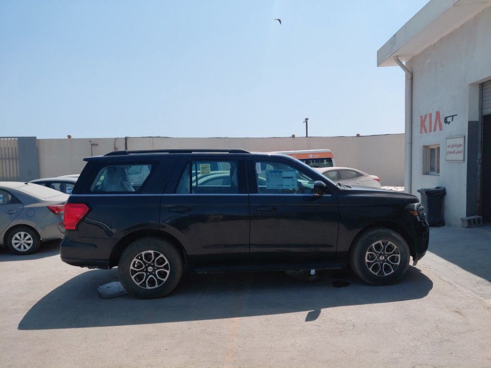 Ford Expedition Eco.XLT 4X2 2023 image