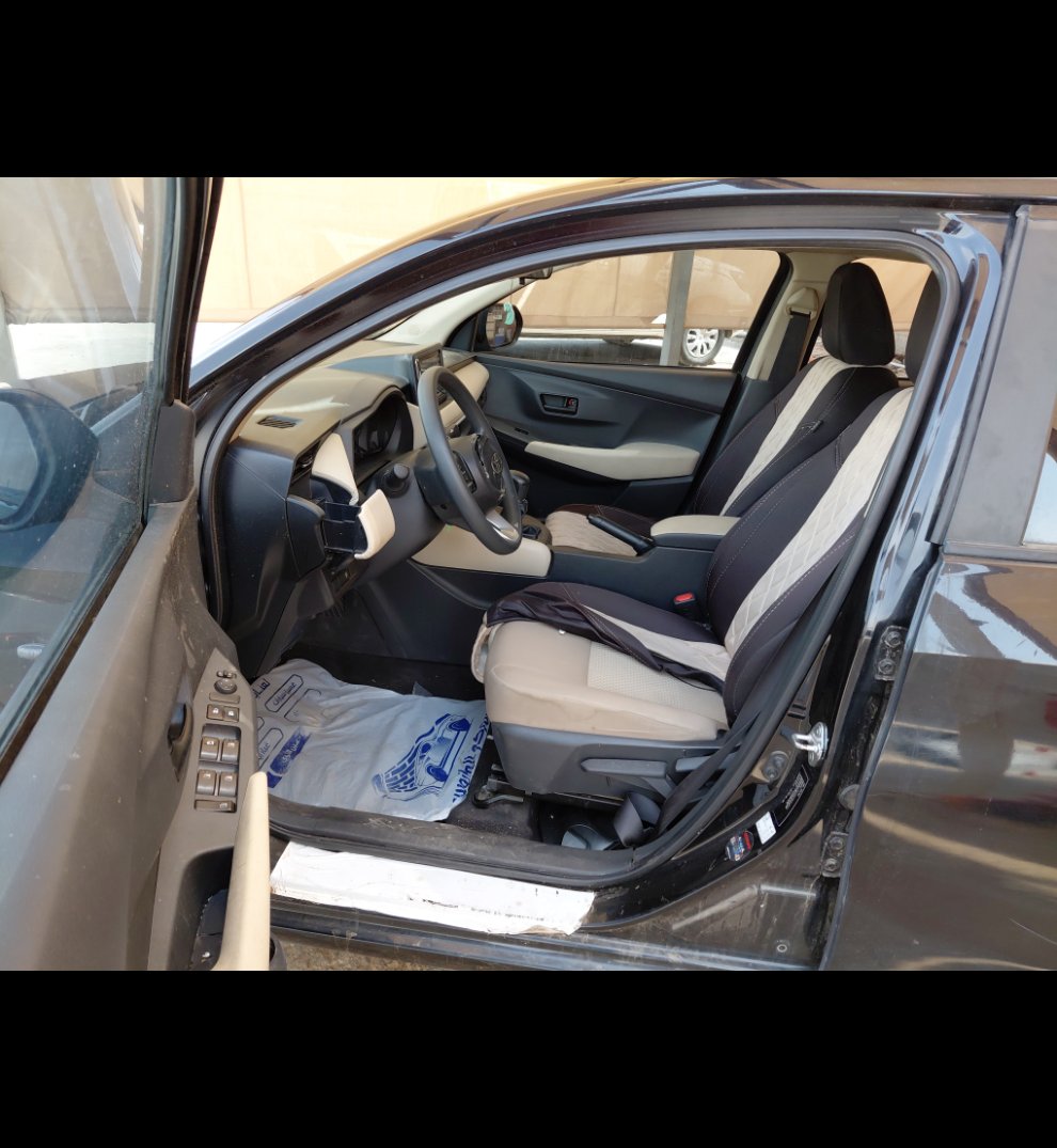 Toyota Yaris SD Y 2024 image