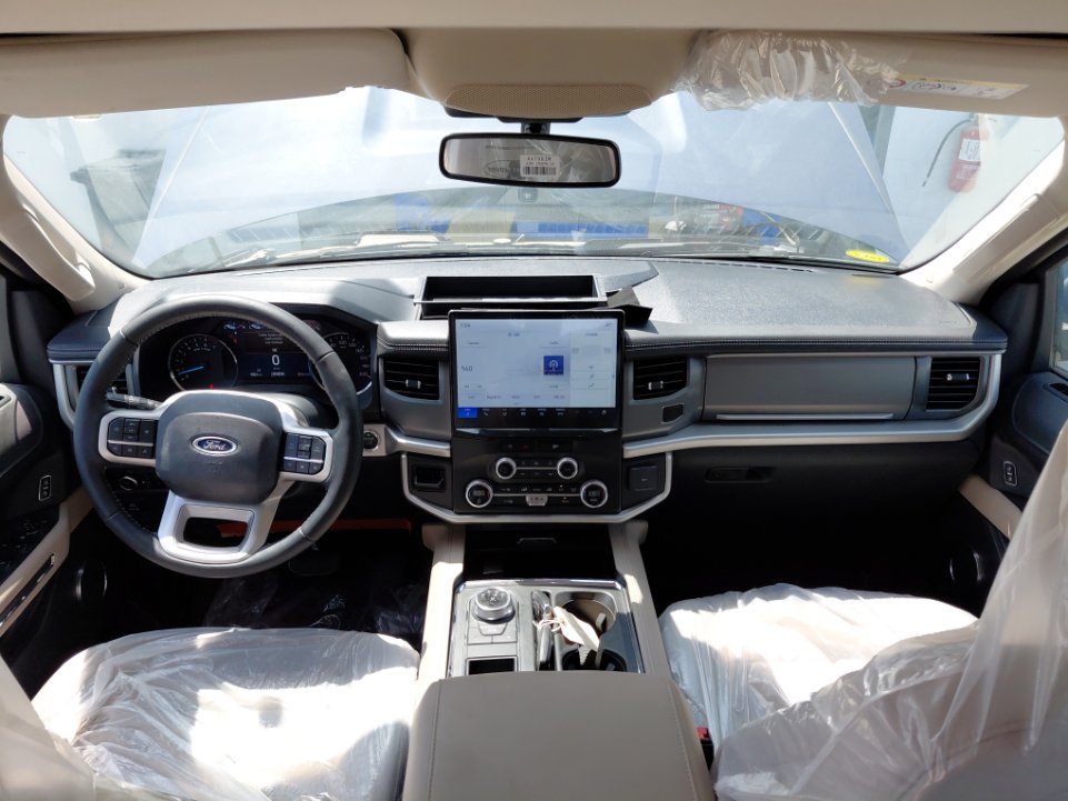 فورد إكسبيديشن Eco.XLT 4X2 2023 image