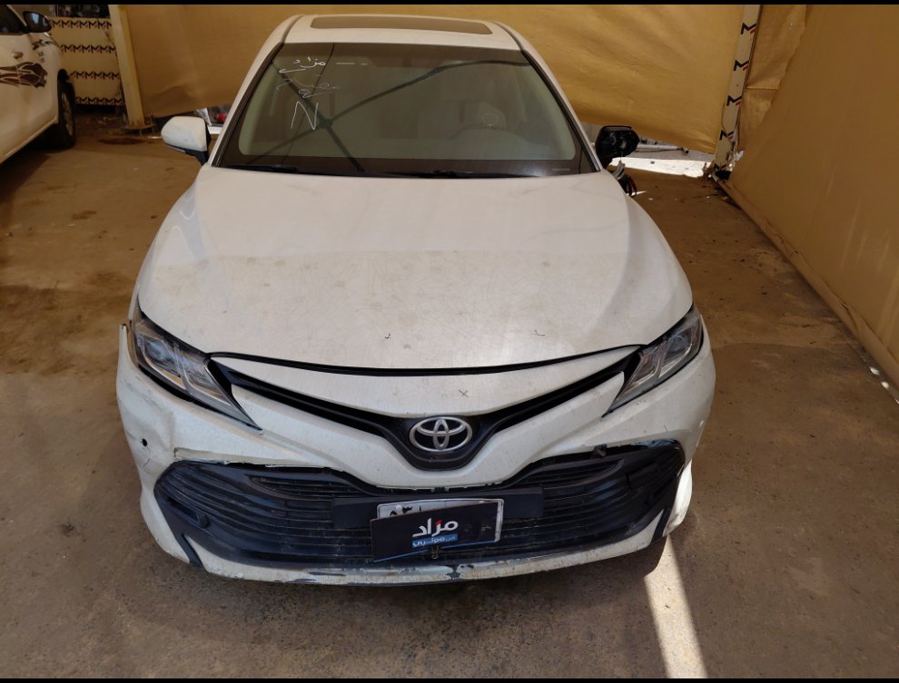 Toyota Camry GLE 2020