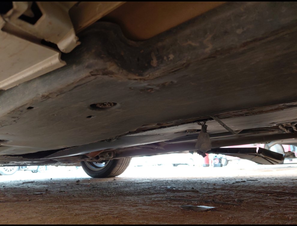 Toyota Camry GLE 2020 image