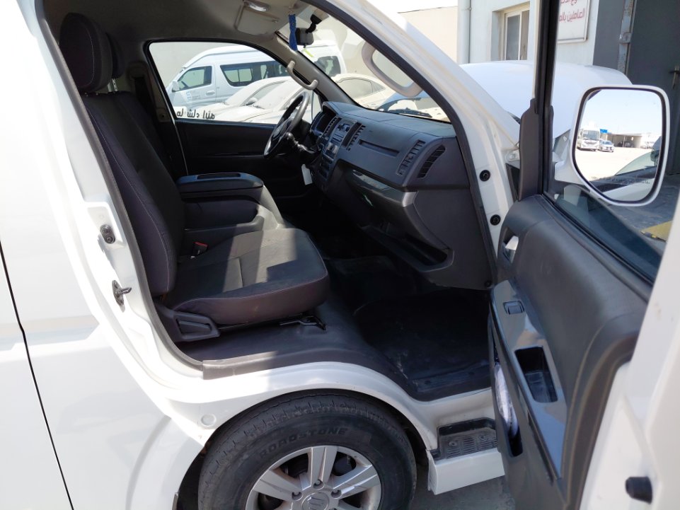 Foton Mini Bus View CS2  Supporter 2023 image