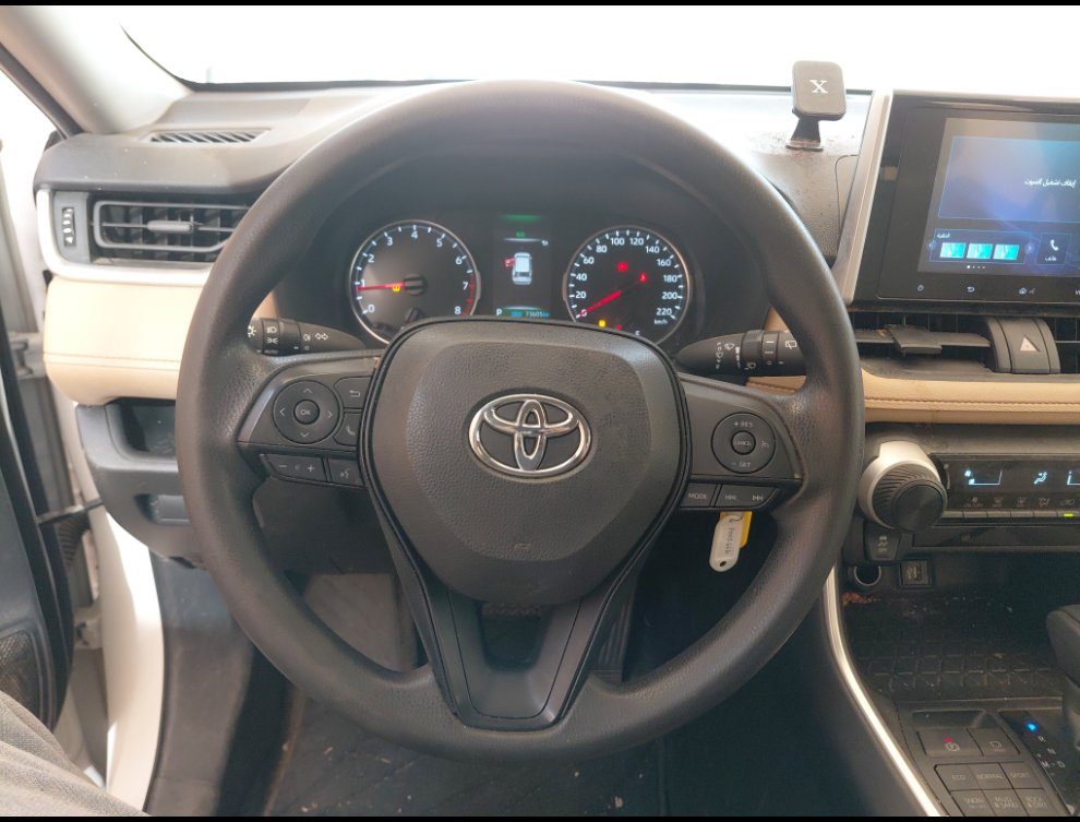 Toyota RAV4 LE SPORT 2024 image