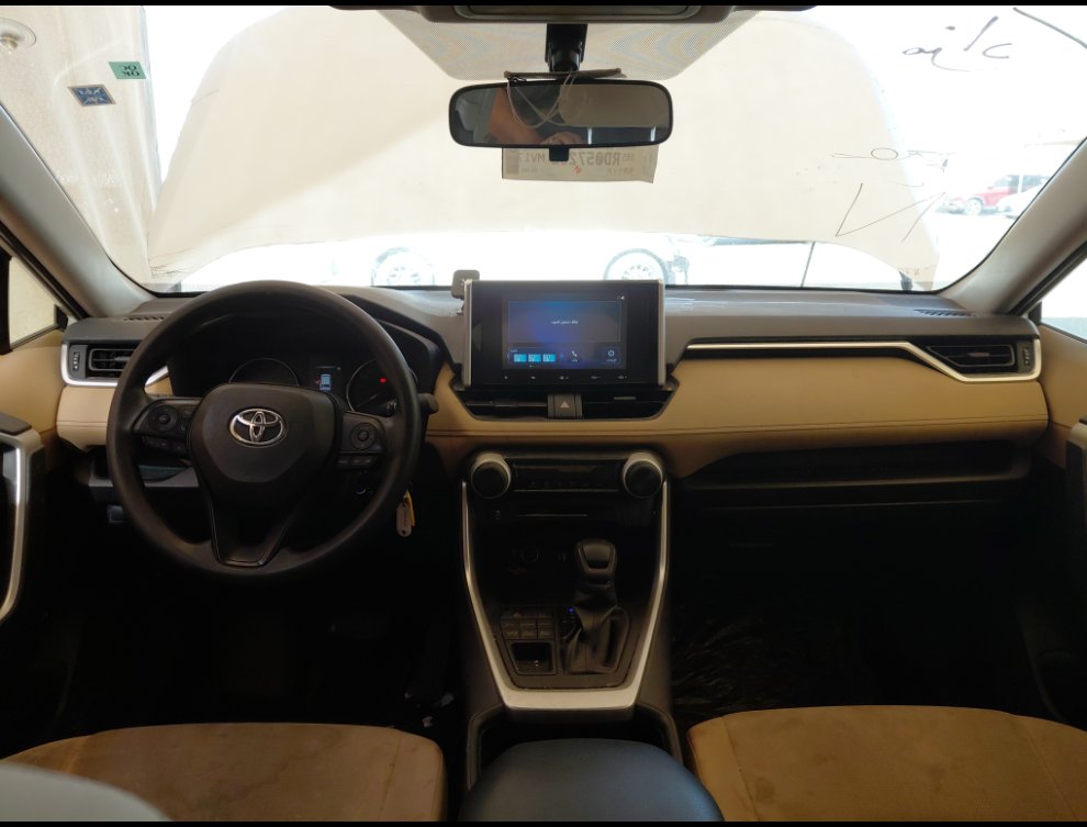 Toyota RAV4 LE SPORT 2024 image