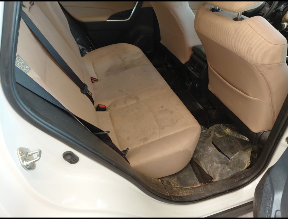 Toyota RAV4 LE SPORT 2024 image