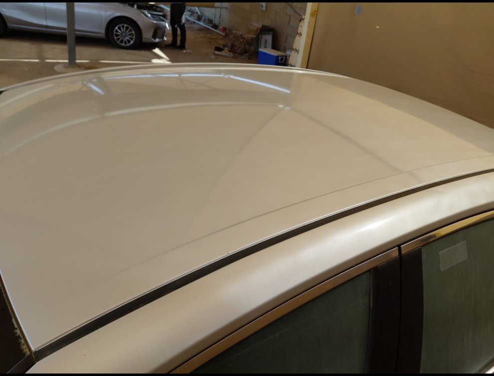 Toyota Camry LE 2020 image