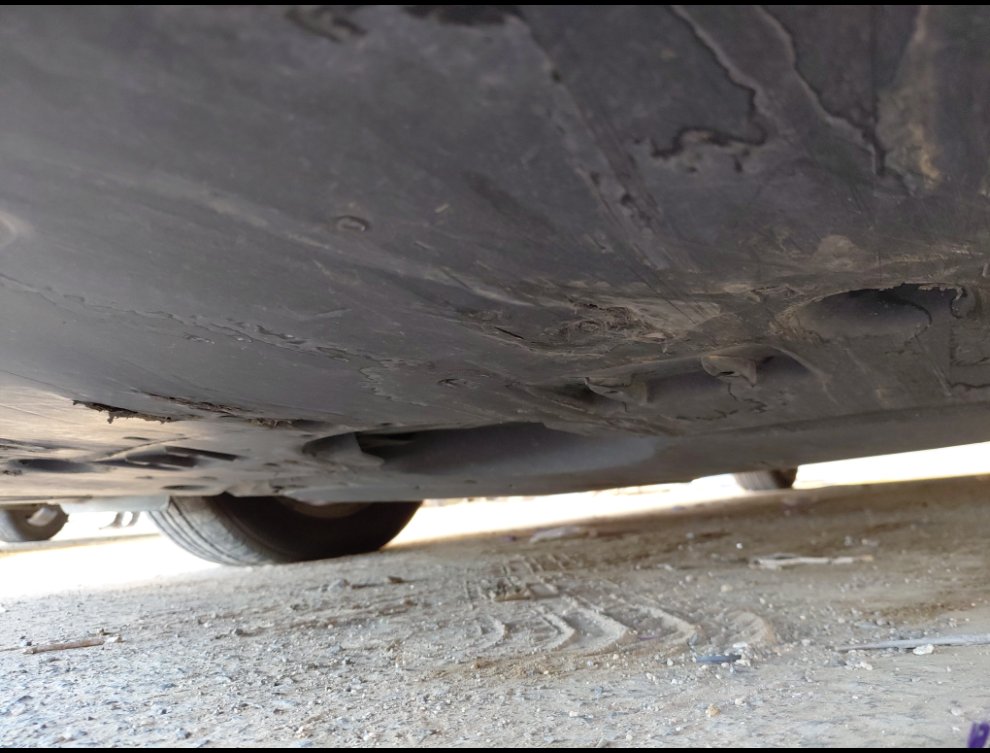 Toyota Camry LE 2020 image