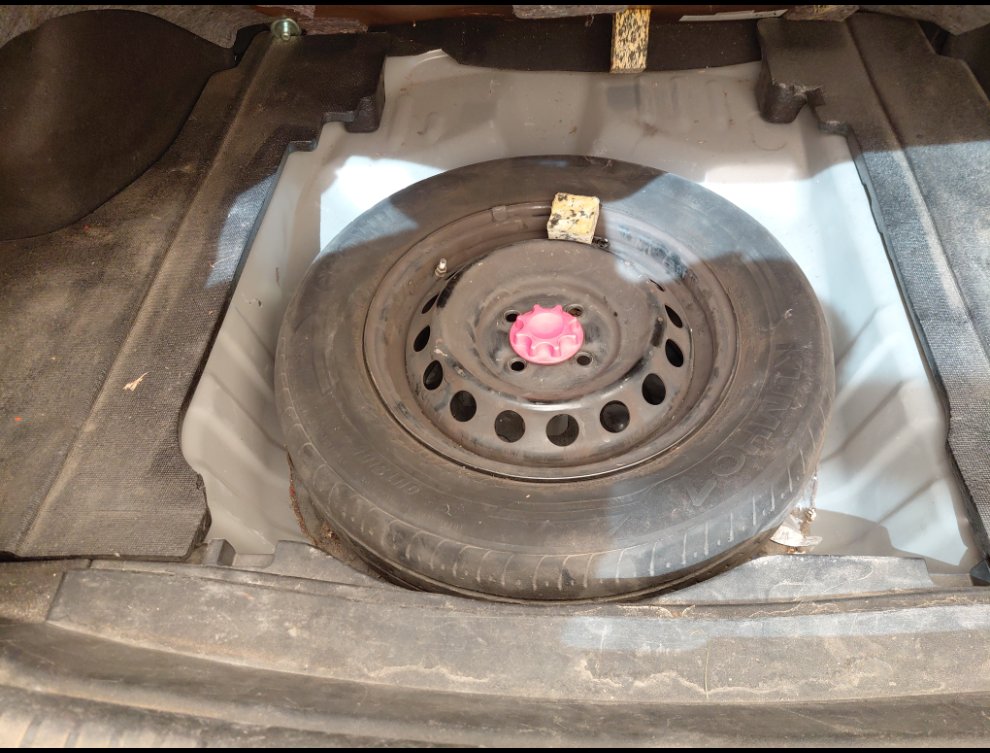 Toyota Yaris Y FLT  2021 image