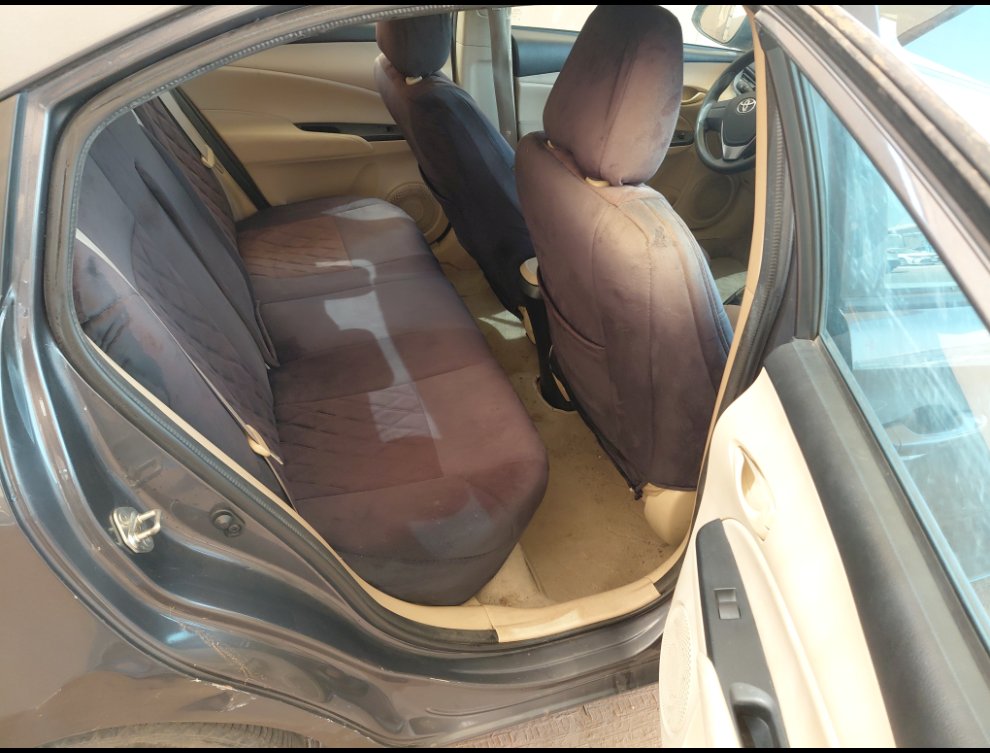 Toyota Yaris Y FLT  2021 image