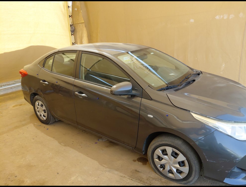 Toyota Yaris Y FLT  2021 image