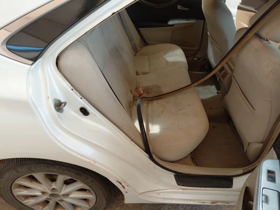 Toyota Camry GL Limited  2017 image