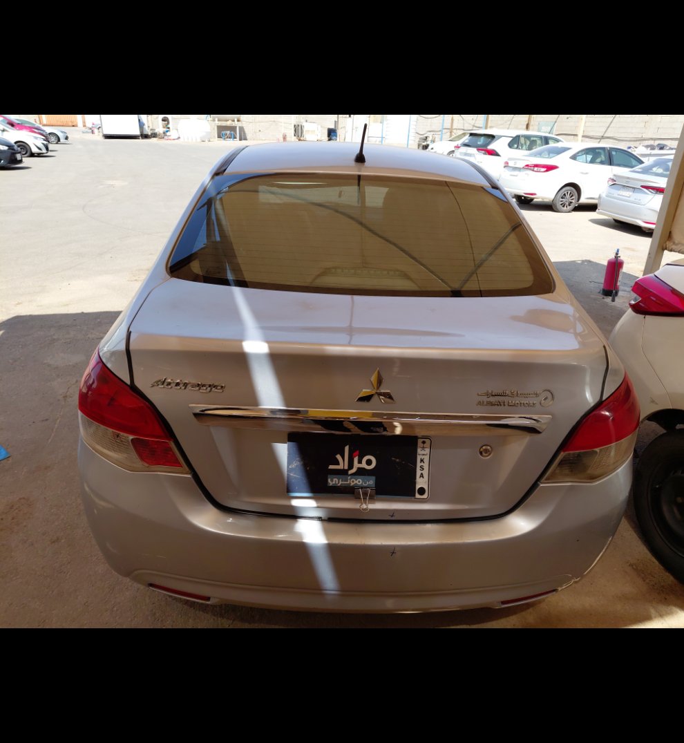 ميتسوبيشي أتراج سي 2019 image