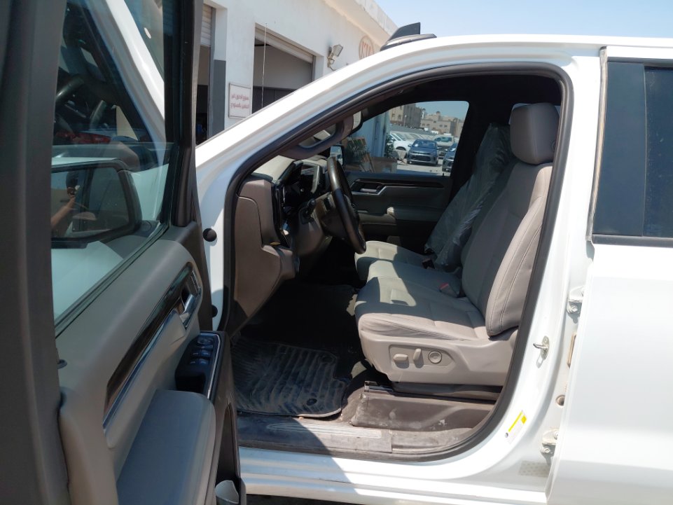 Chevrolet  Silverado 4WD 2023 image