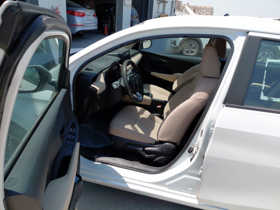 تويوتا يارس  2023 image