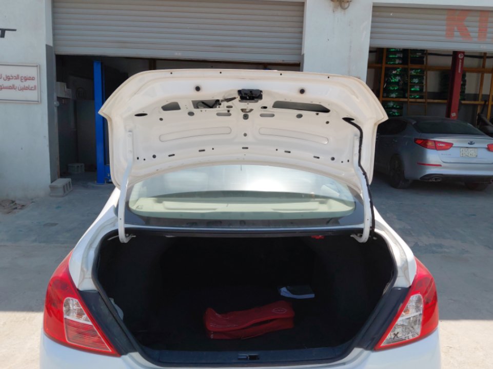 Nissan Sunny  2022 image