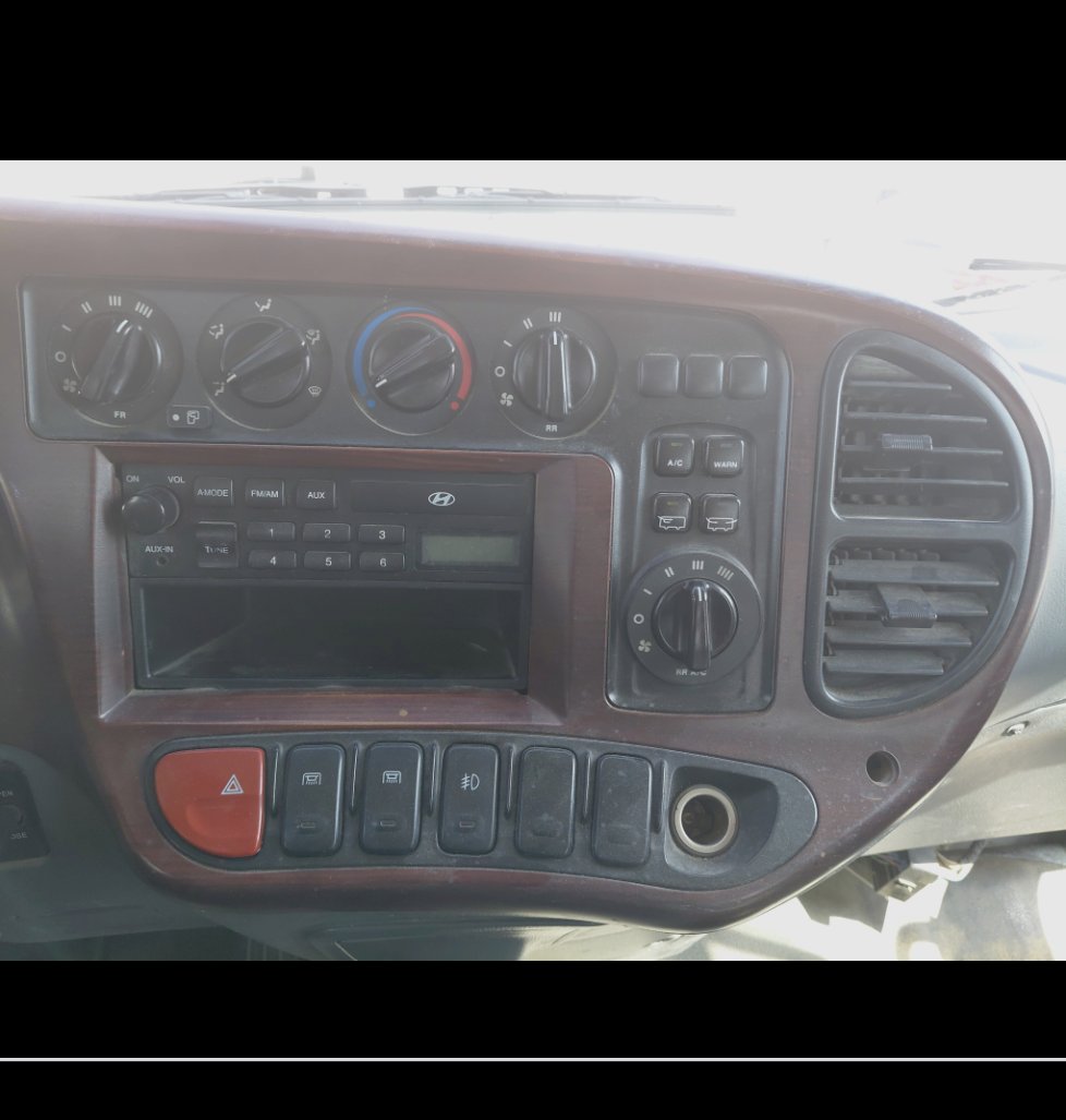 هيونداي كونتي  2016 image