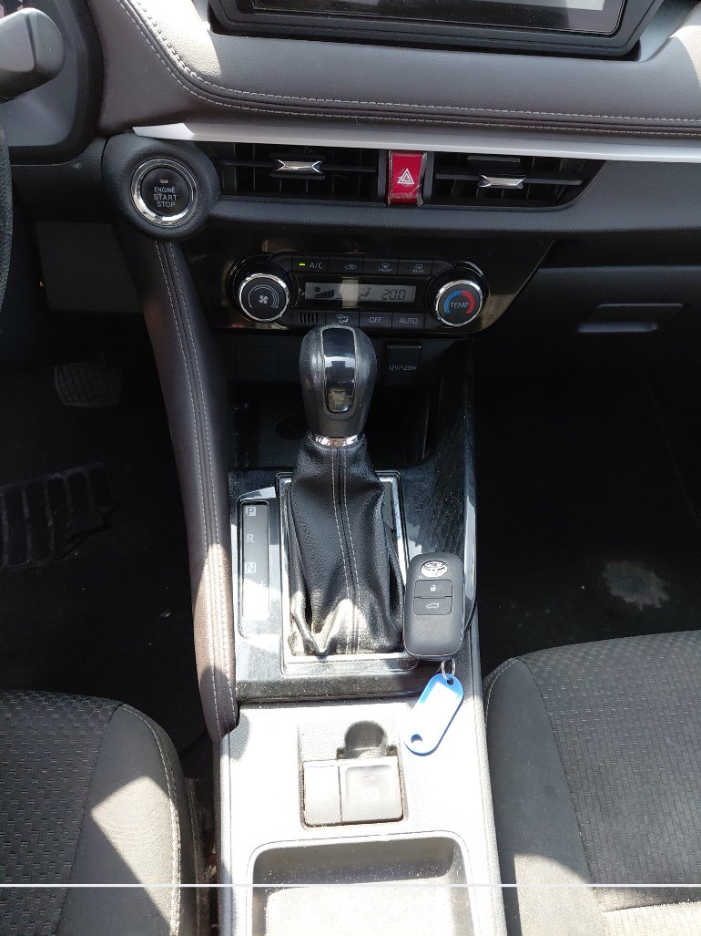 Toyota Yaris YX 2023 image