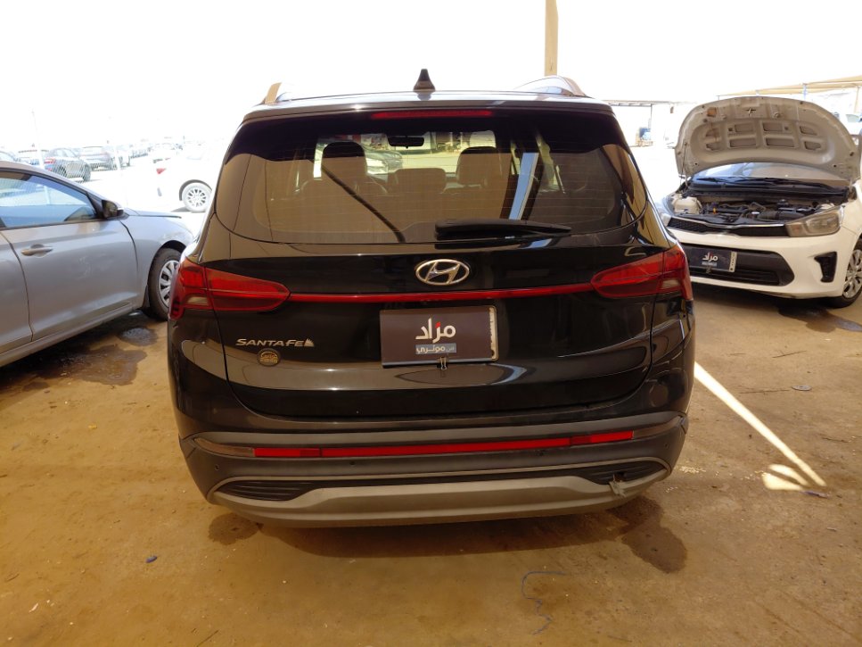 هيونداي سنتافي Sport 4x2 2021 image