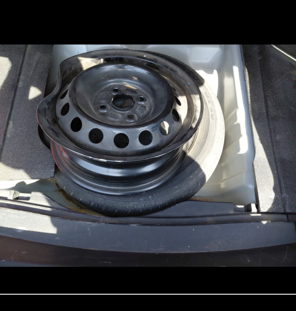 Toyota Yaris Y FLT  2021 image