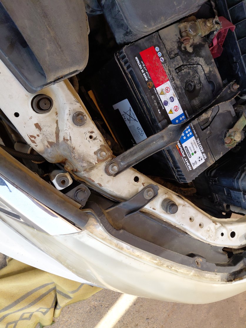 Toyota Camry GL 2015 image