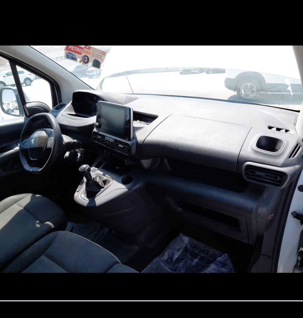 Peugeot  Partner  2023 image