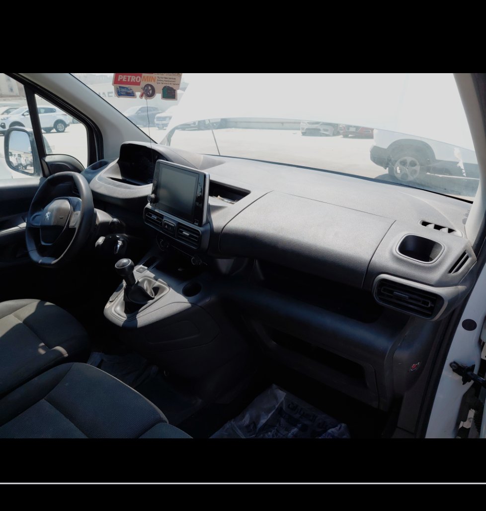 Peugeot  Partner  2023 image