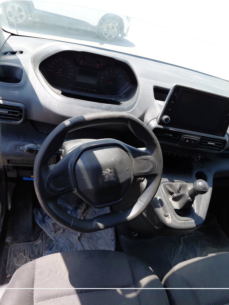 Peugeot  Partner  2023 image