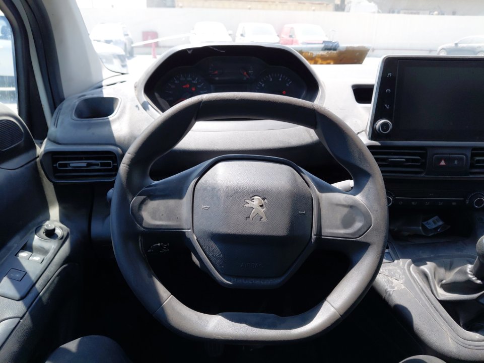 Peugeot  Partner  2023 image