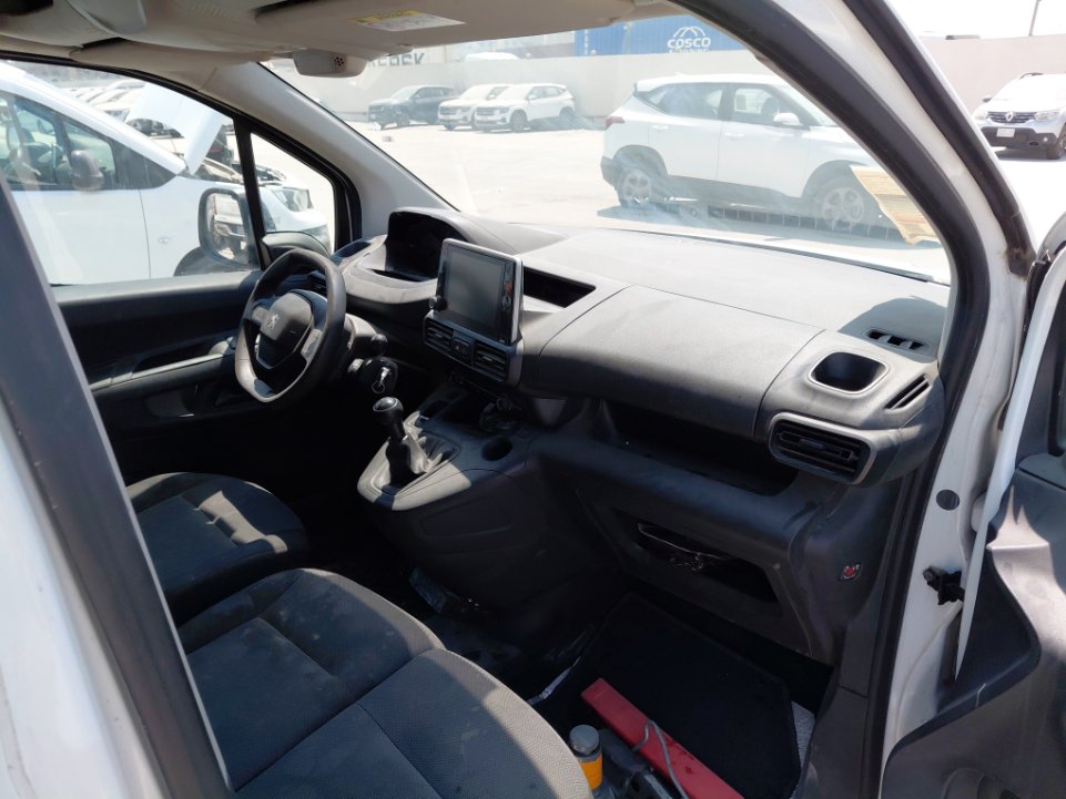 Peugeot  Partner  2023 image