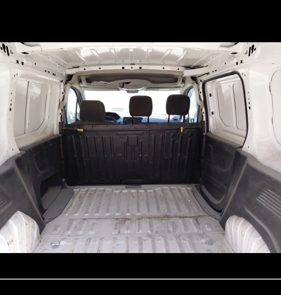 Peugeot  Partner  2021 image