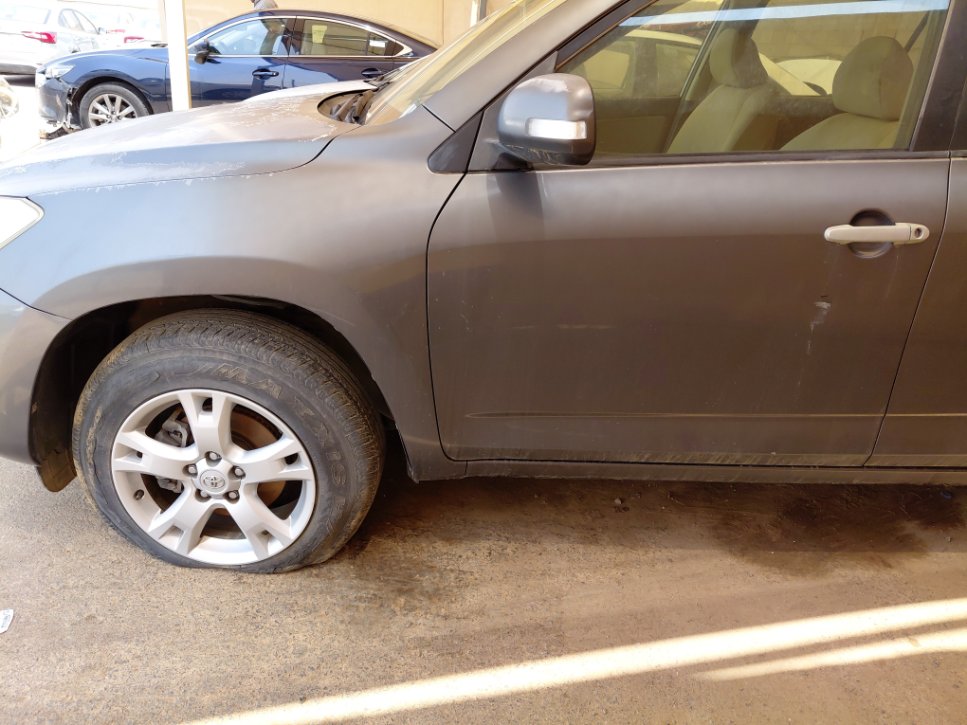 Toyota RAV4 LIMITED 2012 image